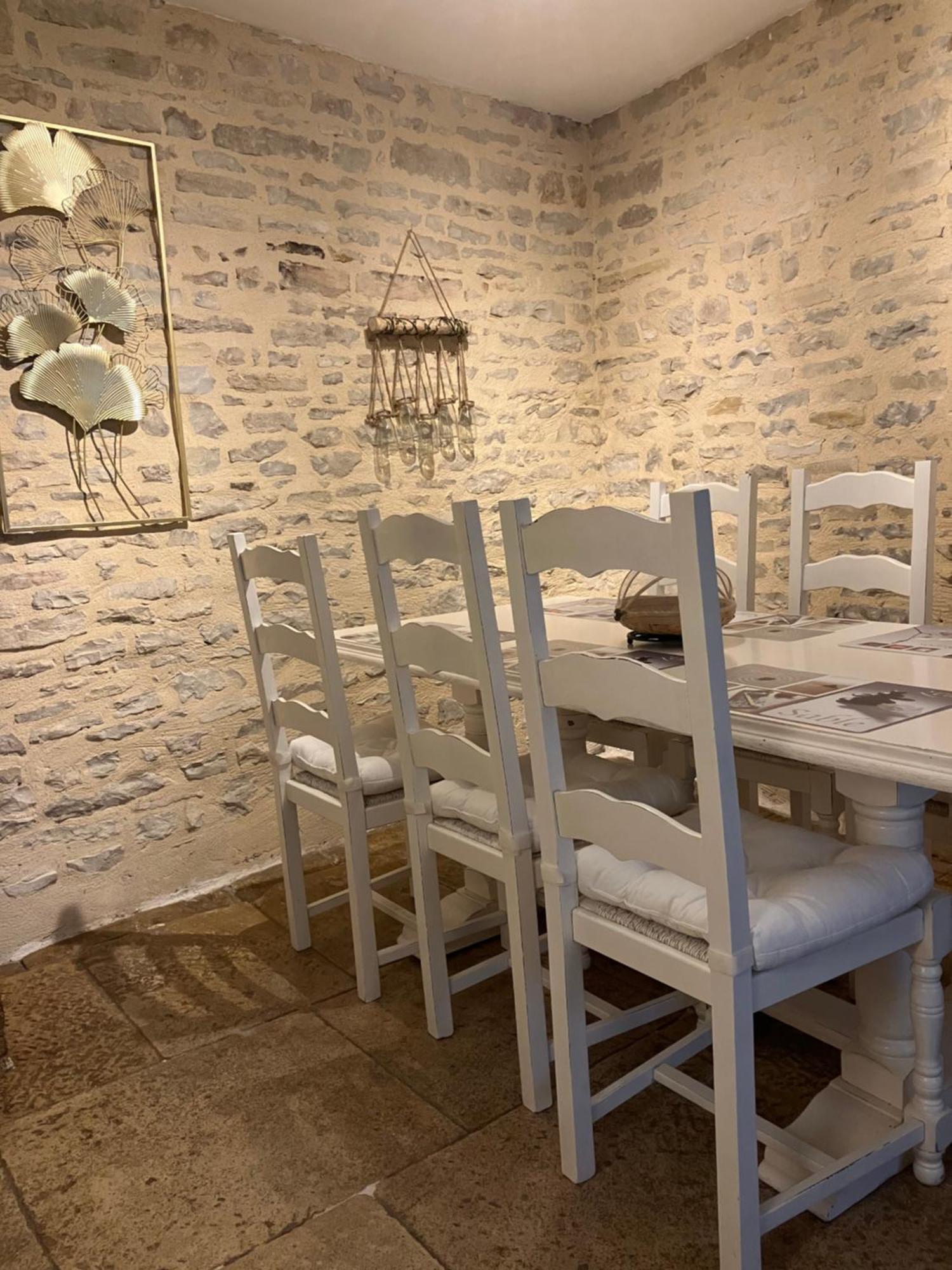 Charmante Maison En Pierres Precy-le-Sec Eksteriør bilde